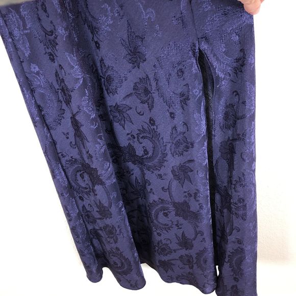 Victoria's Secret Gold Label Lace Satin Slip PJ - Picture 3 of 7